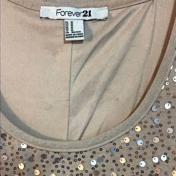 Forever 21 sequined dress - Picture 2 of 8